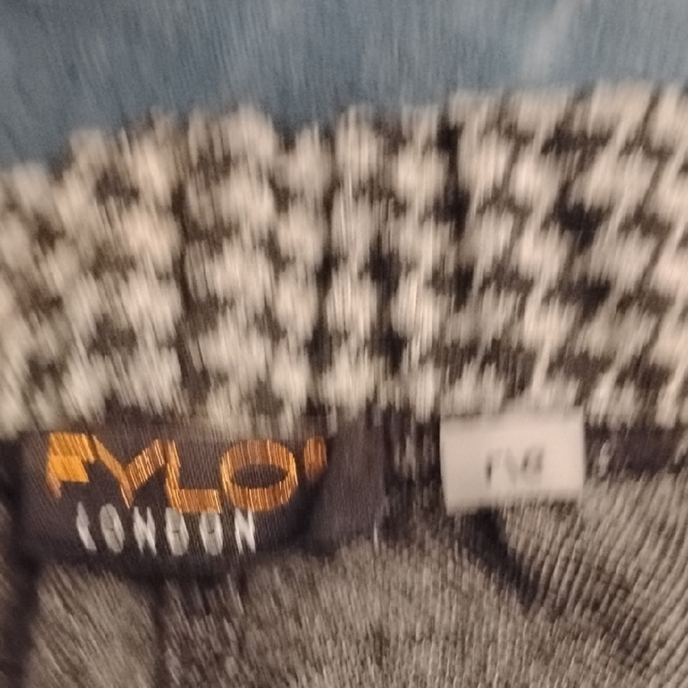 FYLO London Houndstooth Knit Sweater